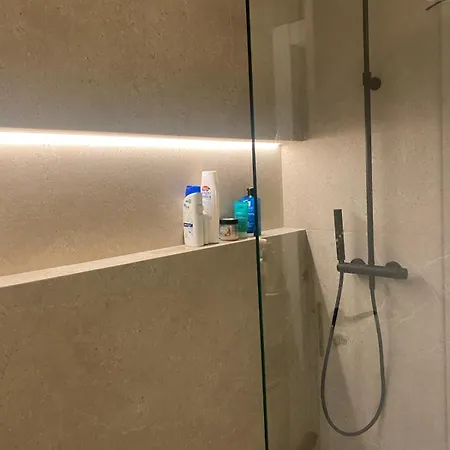 Serenity - Contemporary 2 Bedroom Apartment Marbella