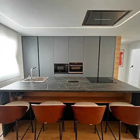 Apartment Serenity - Contemporary 2 Bedroom Marbella