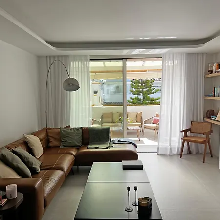 Apartment Serenity - Contemporary 2 Bedroom Marbella